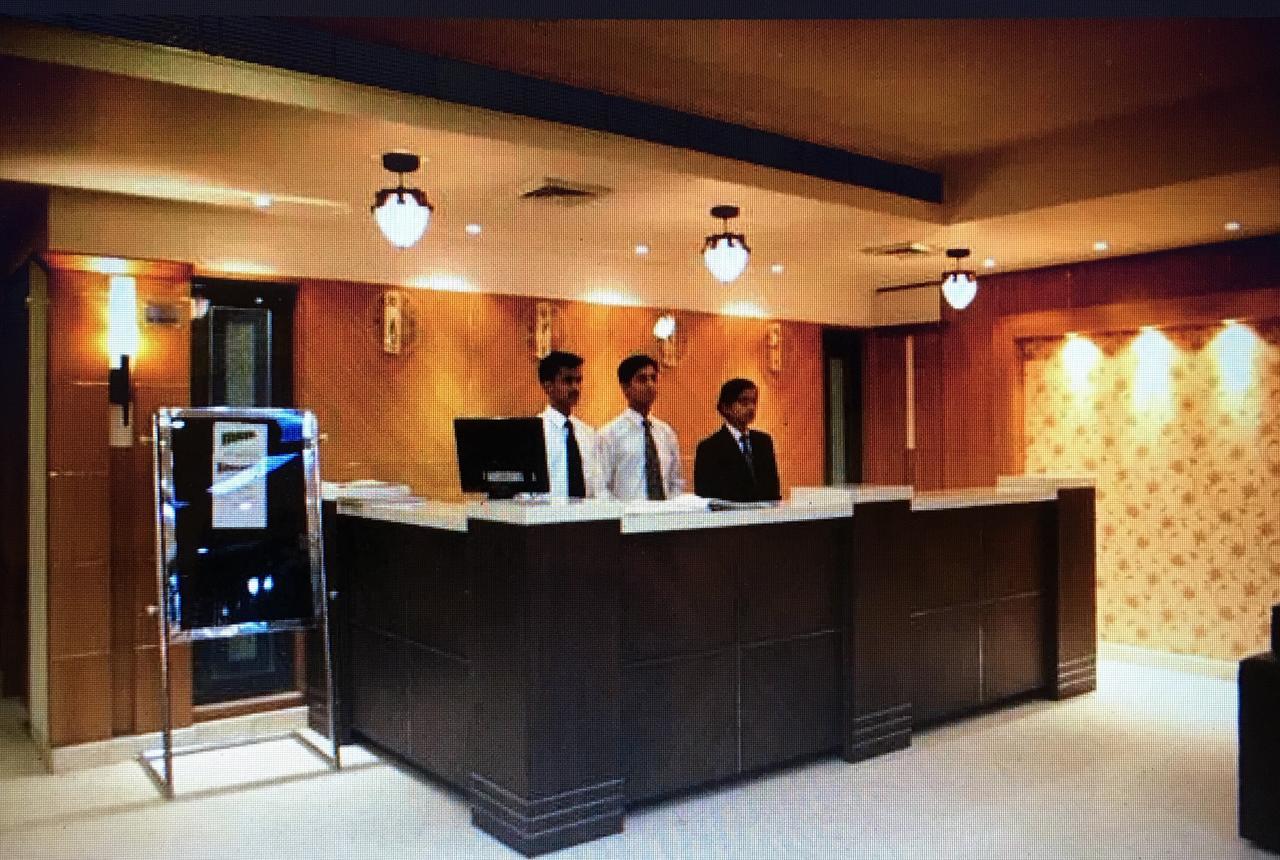 榆树阿姆利则酒店 外观 照片